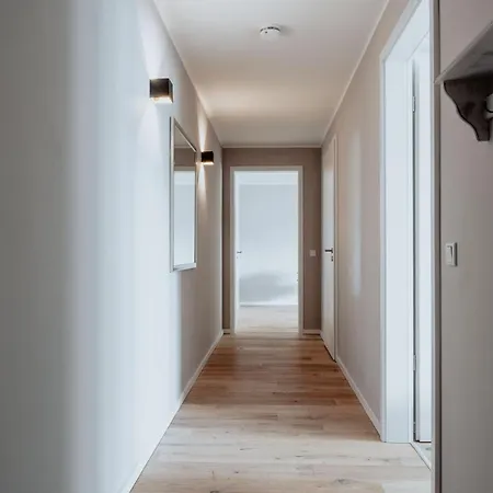 2-zimmer 57m² Mit King Size Bett Und Kueche Apartment