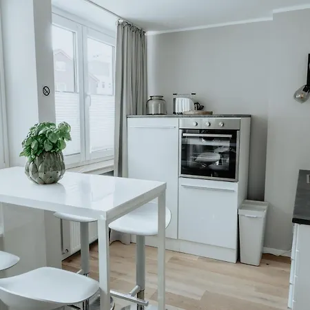 2-zimmer 57m² Mit King Size Bett Und Kueche *