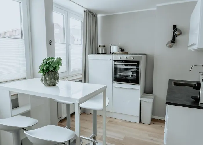 2-zimmer 57m² Mit King Size Bett Und Küche *